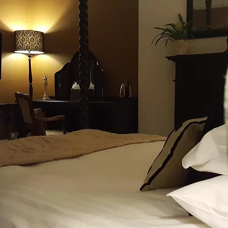 Sawrey House & Restaurant 3*