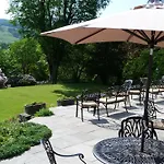 Sawrey House 3*